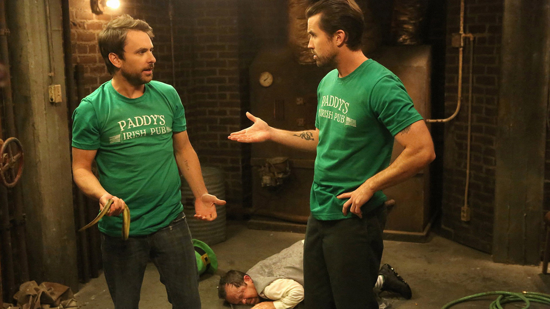 Cover image for Charlie Catches a Leprechaun